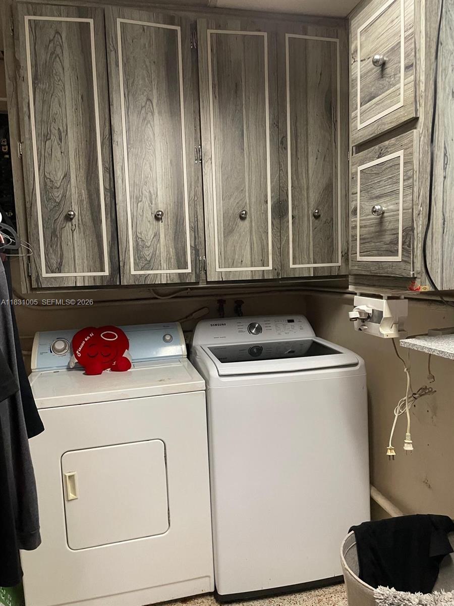 TOWN OF HIALEAH 1 ADDN AM - Residential Lease