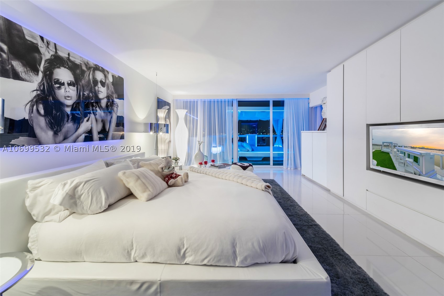 1100 WEST CONDO - Residential