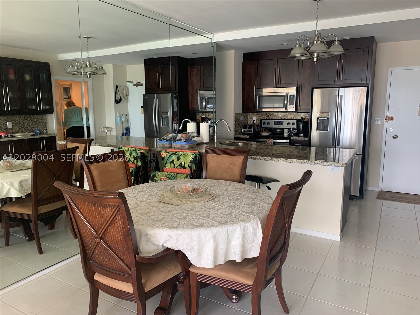 HEMISPHERES CONDO - Residential Lease