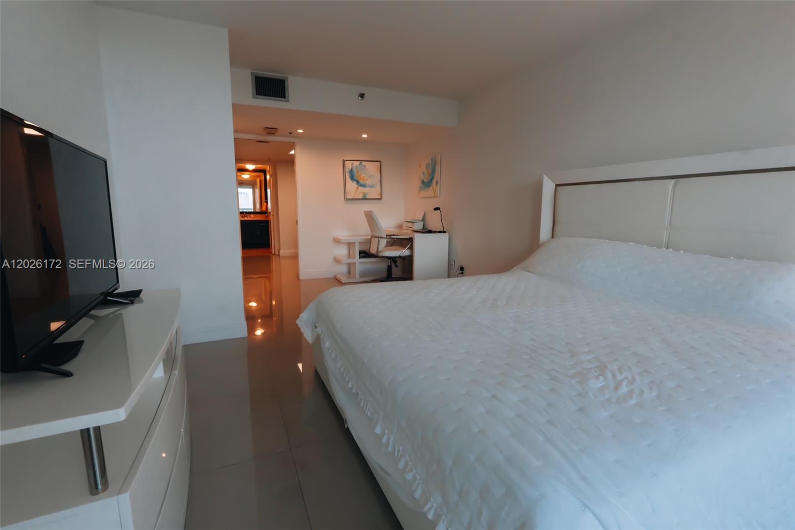 VENETIA CONDO - Residential Lease