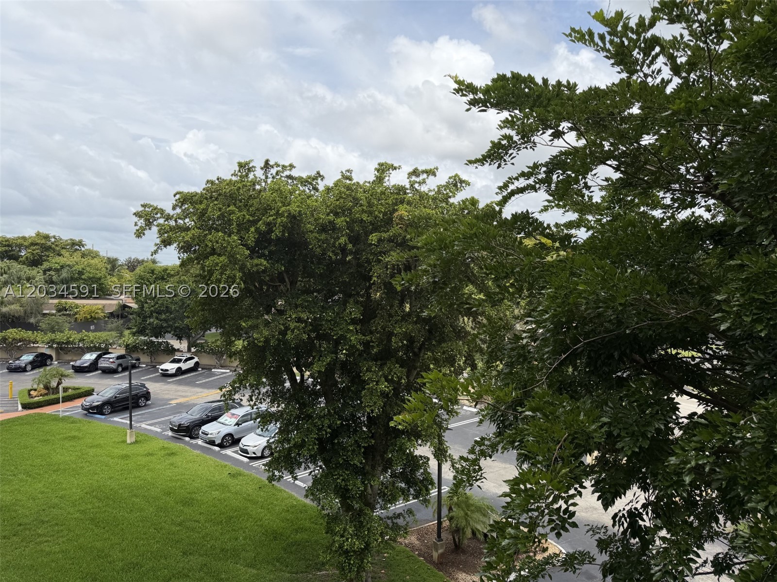 VILLAGE AT THE FALLS COND - Residential