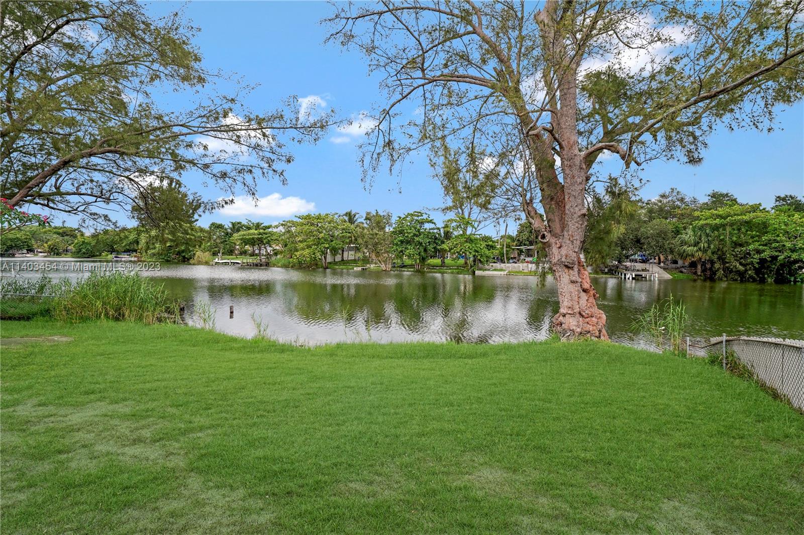 LAKE FOREST SEC 4 - Residential