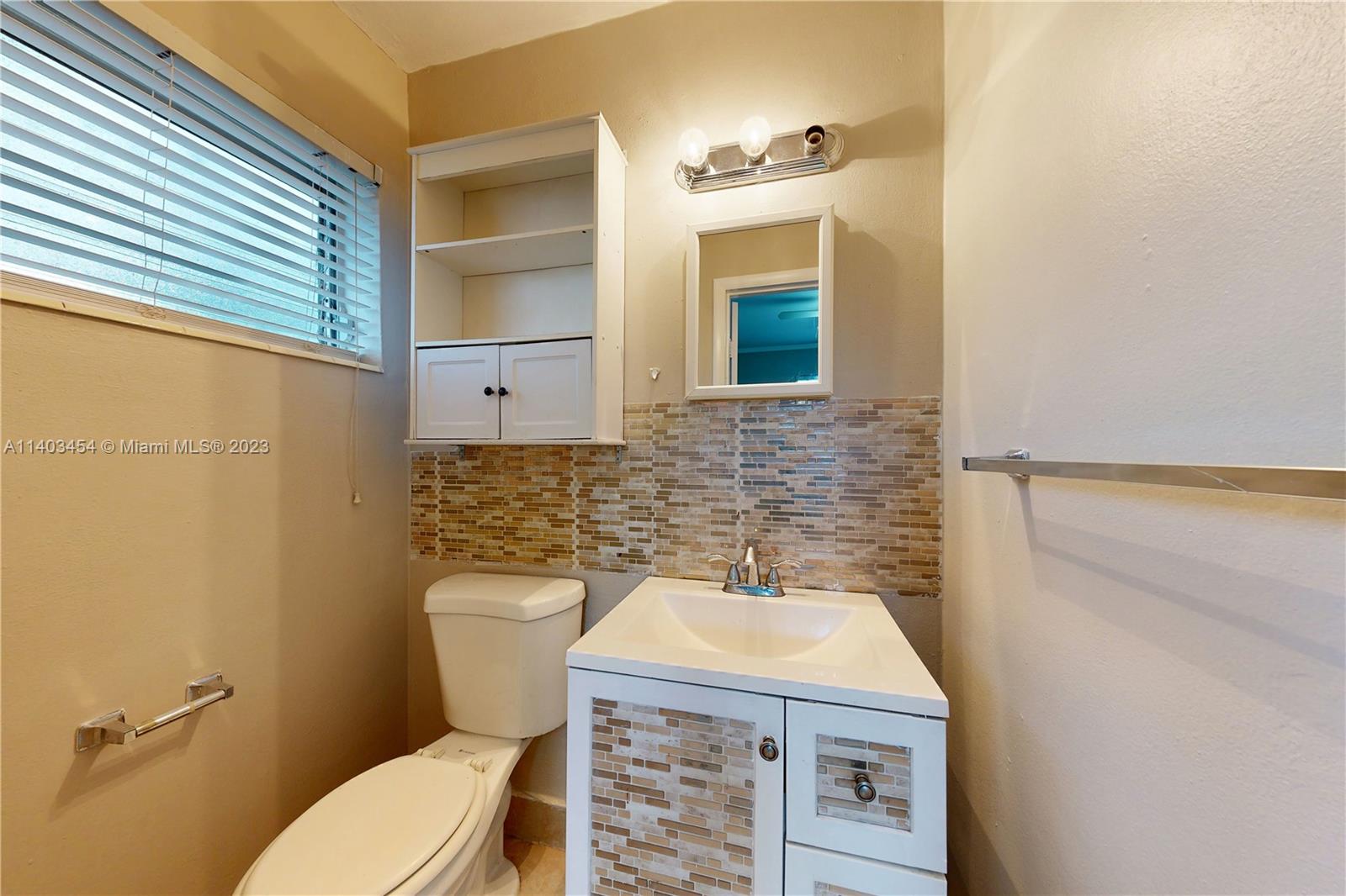 LAKE FOREST SEC 4 - Residential