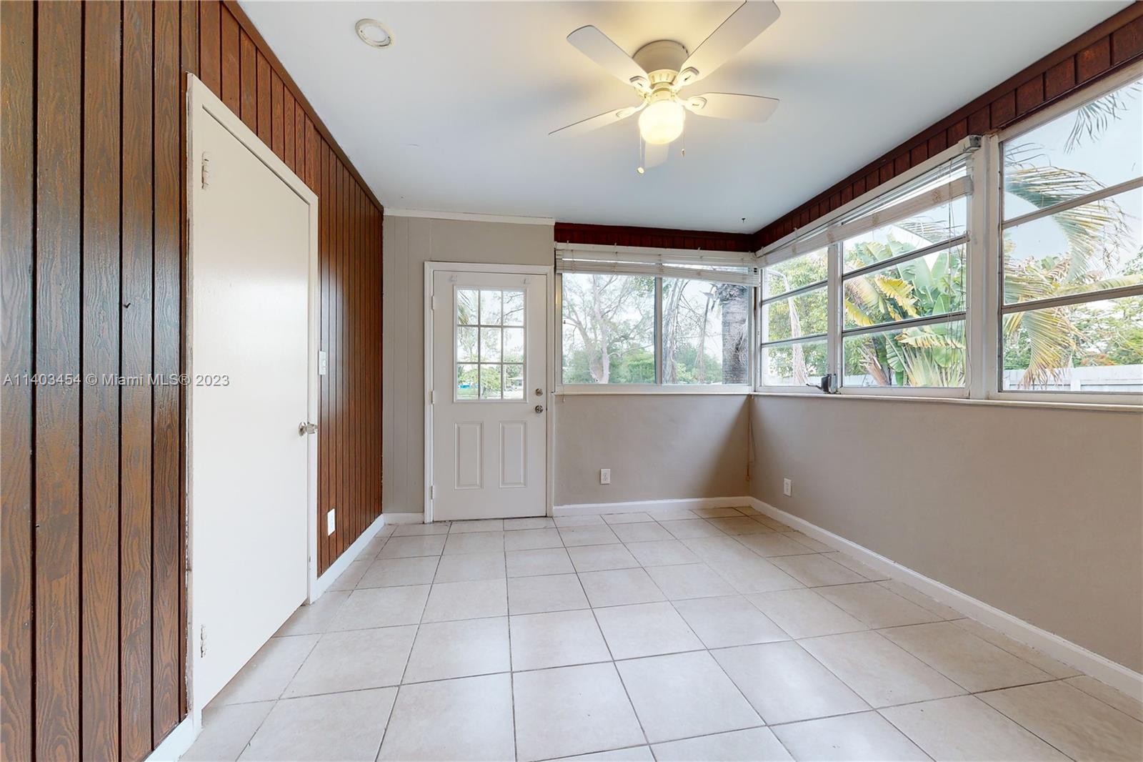 LAKE FOREST SEC 4 - Residential