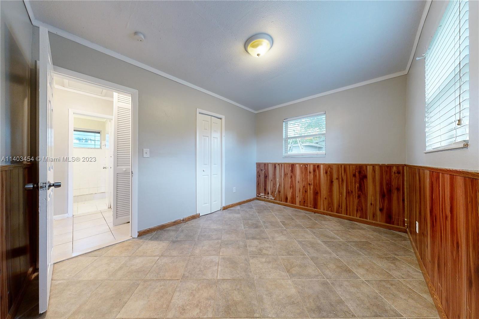 LAKE FOREST SEC 4 - Residential