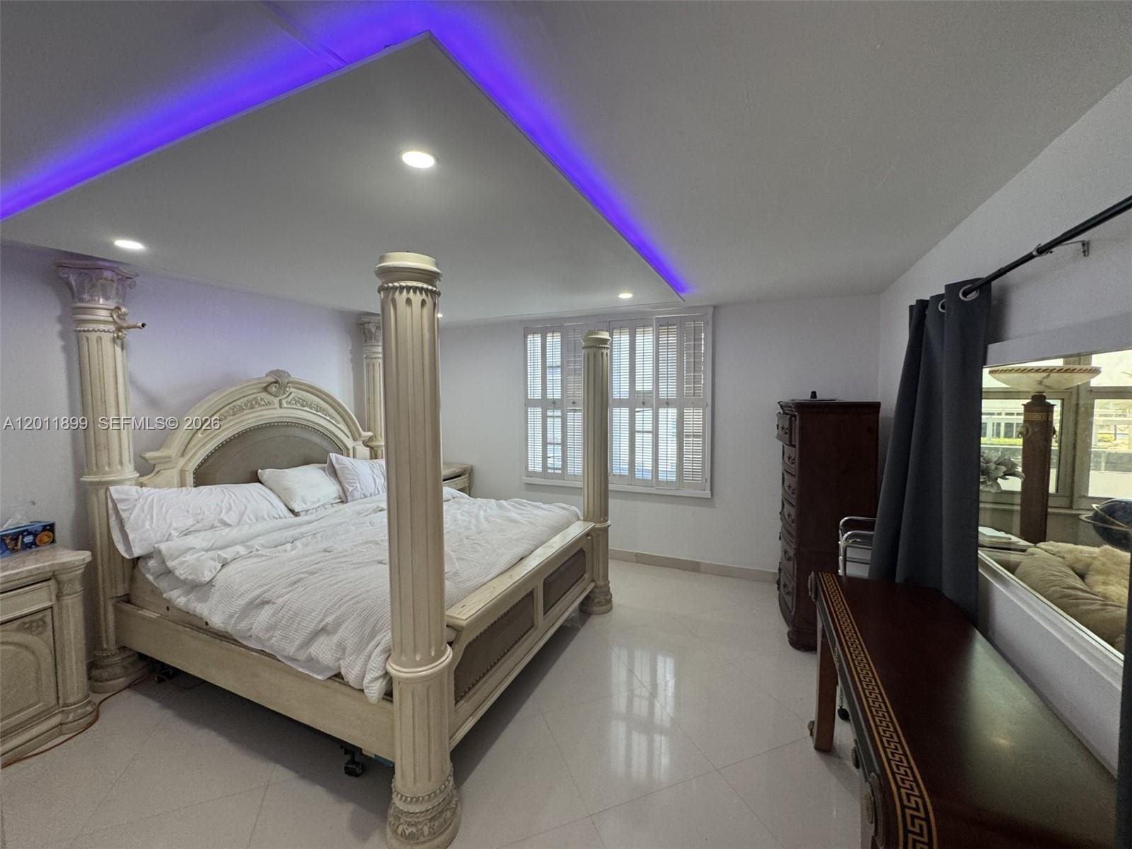 MALAGA TOWERS CONDO - Residential