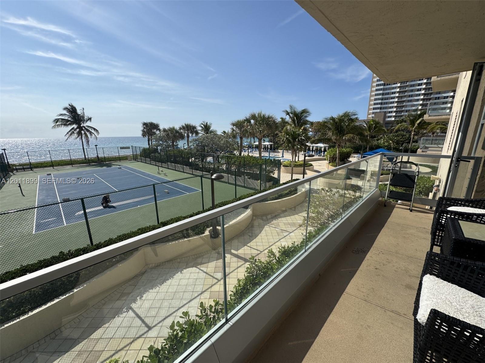 MALAGA TOWERS CONDO - Residential