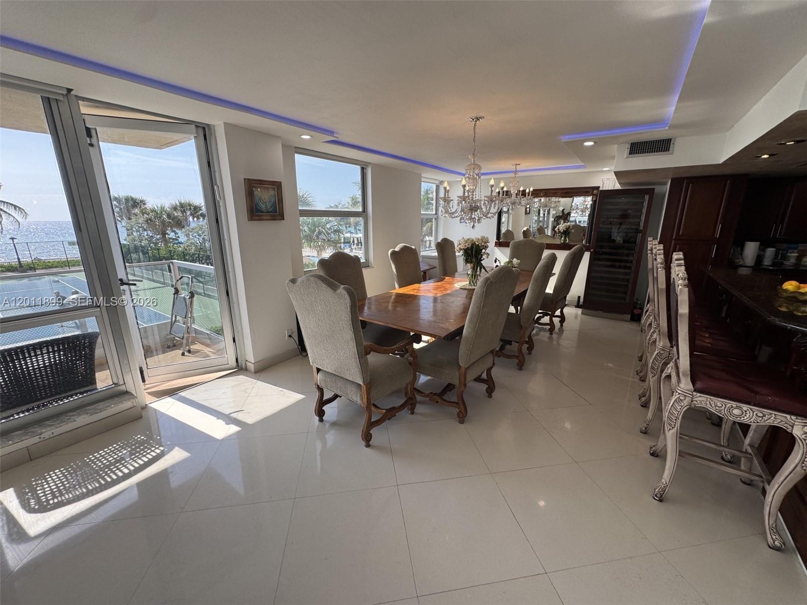 MALAGA TOWERS CONDO - Residential
