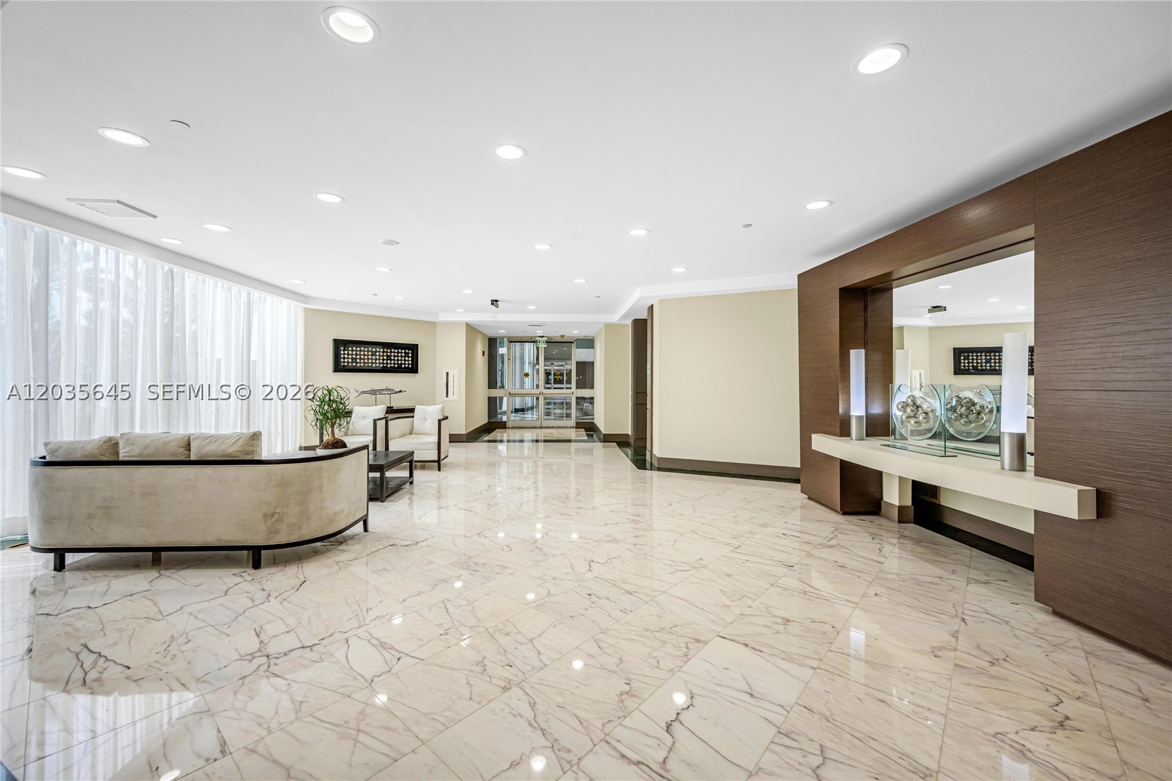 OCEAN ONE CONDO - Residential