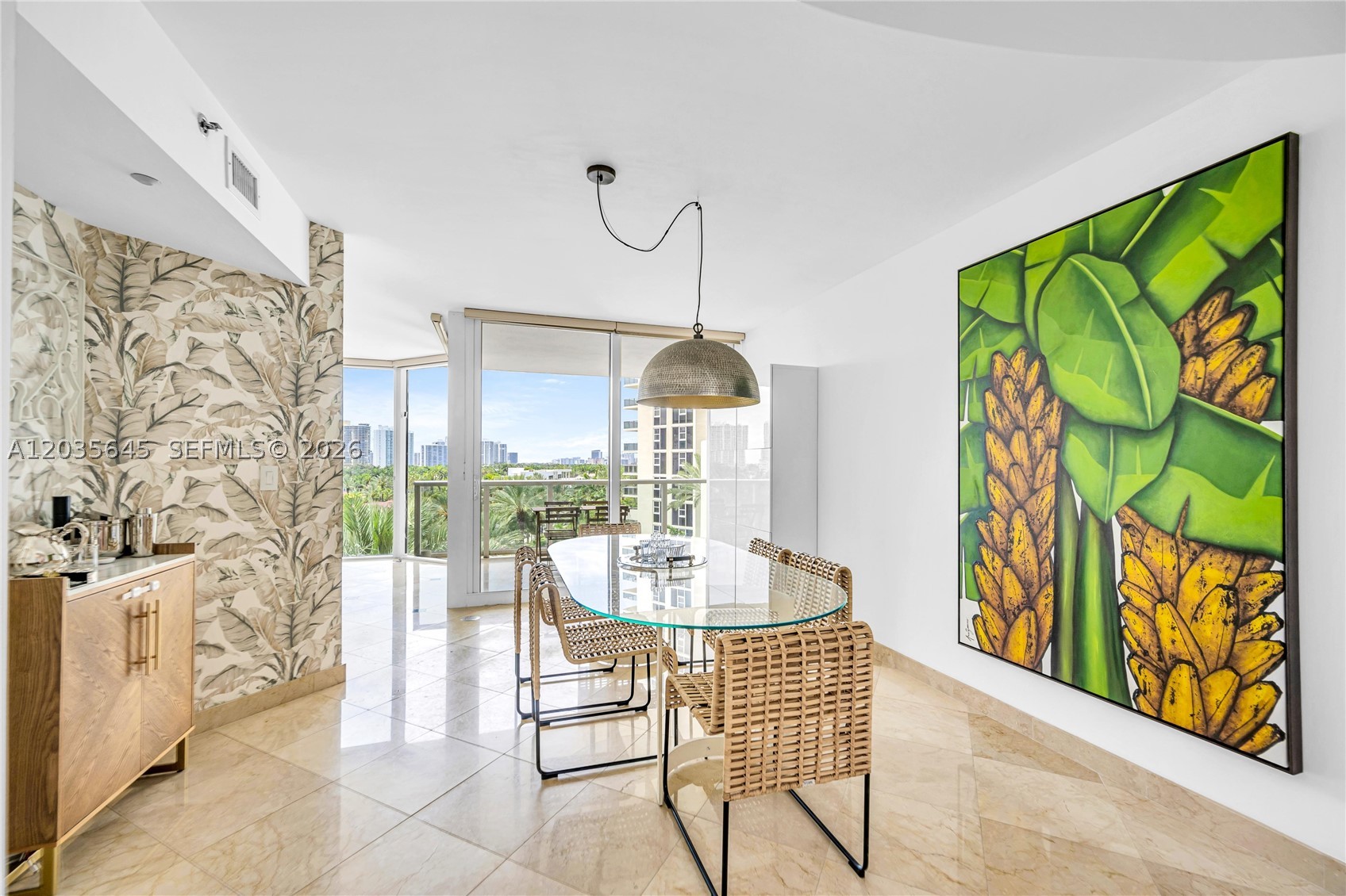 OCEAN ONE CONDO - Residential