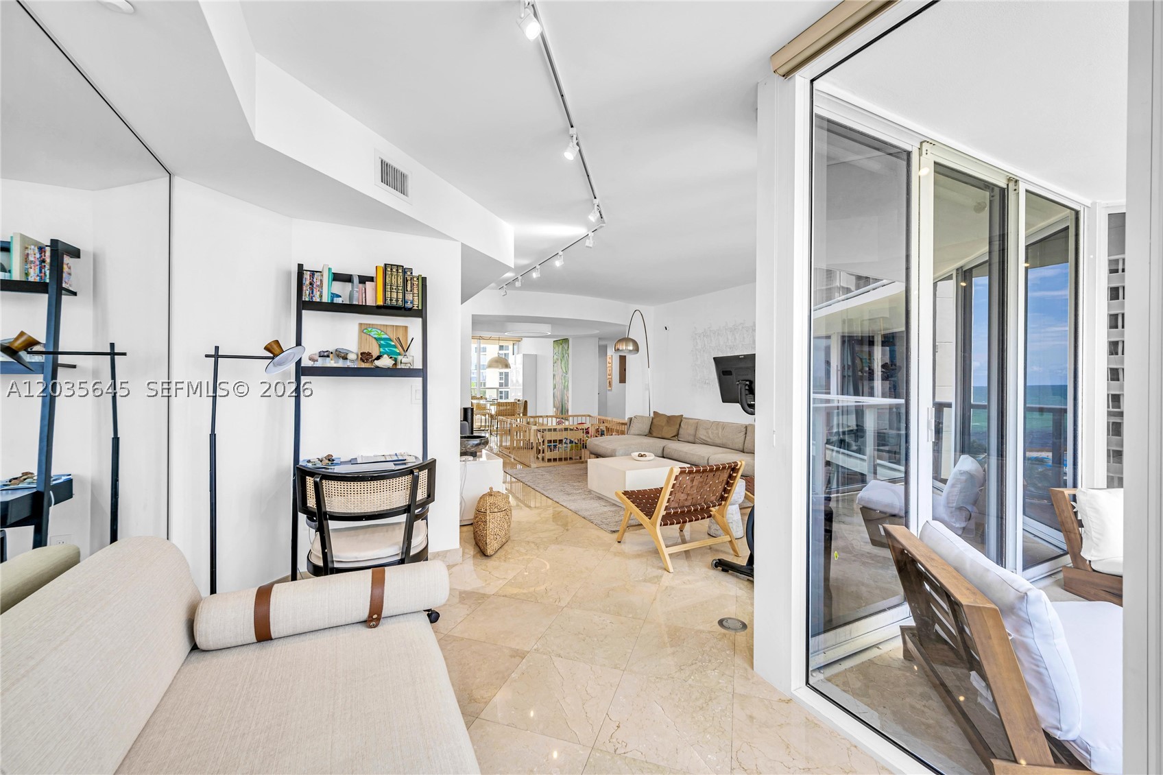 OCEAN ONE CONDO - Residential
