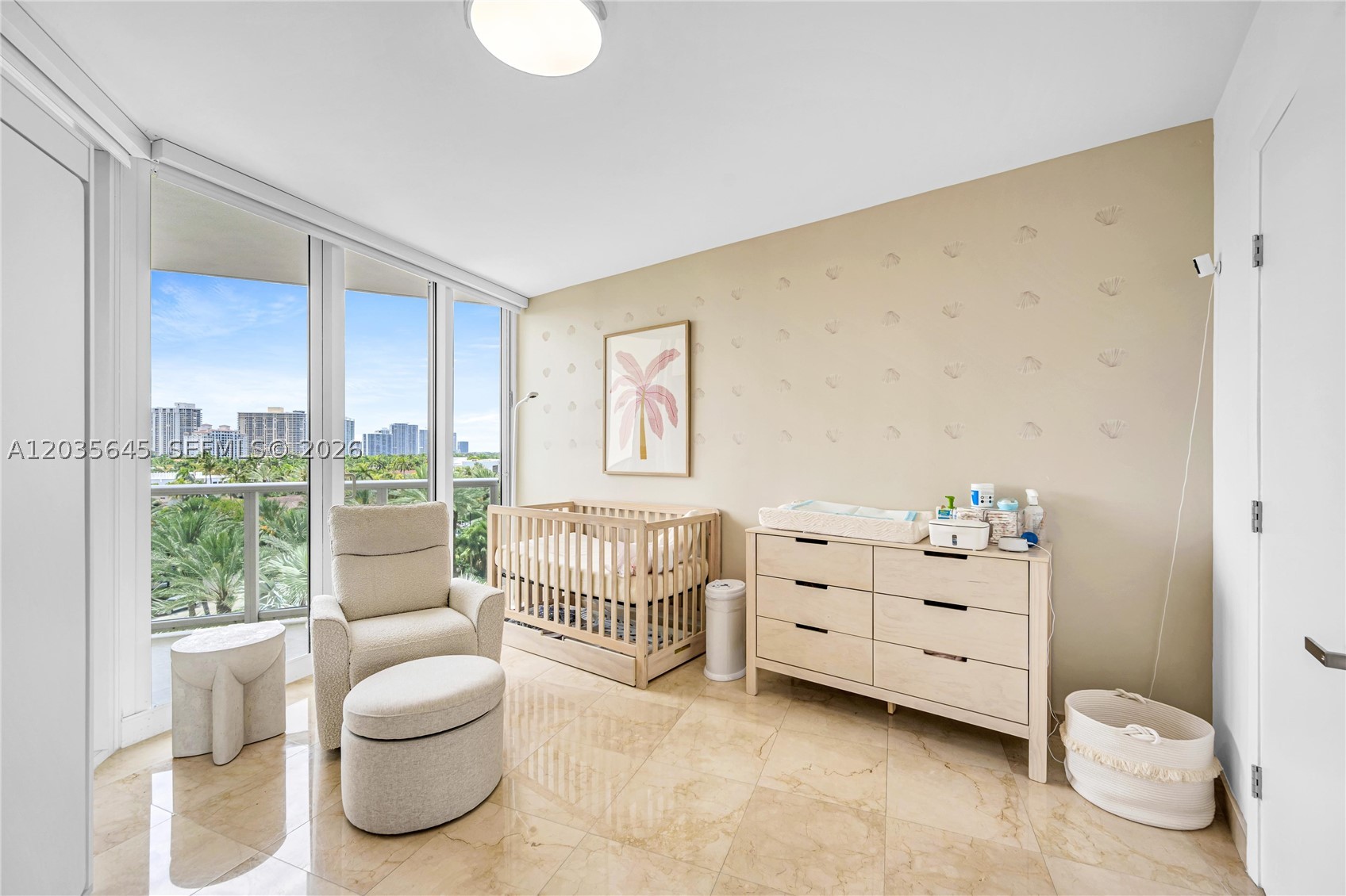 OCEAN ONE CONDO - Residential
