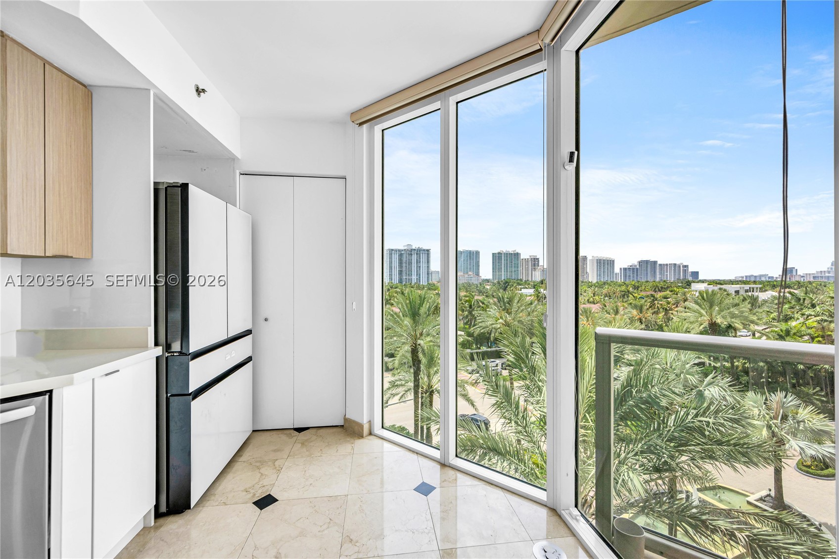 OCEAN ONE CONDO - Residential