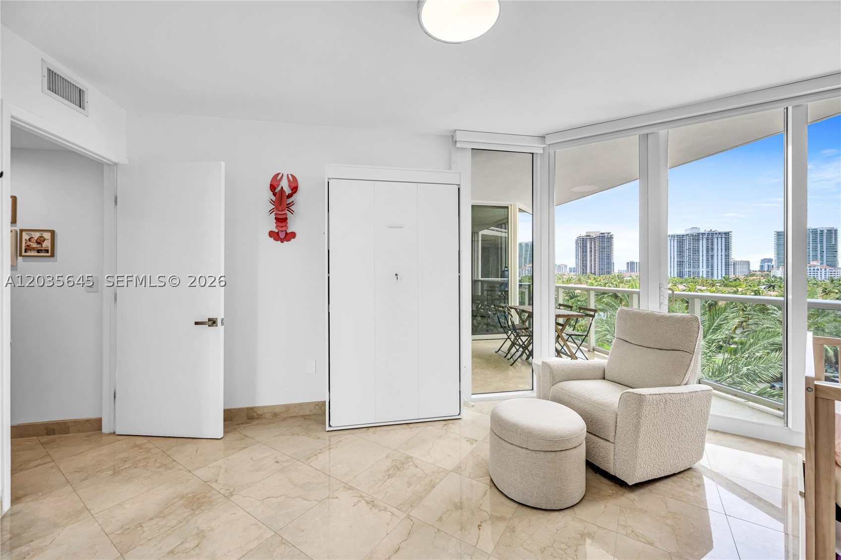 OCEAN ONE CONDO - Residential