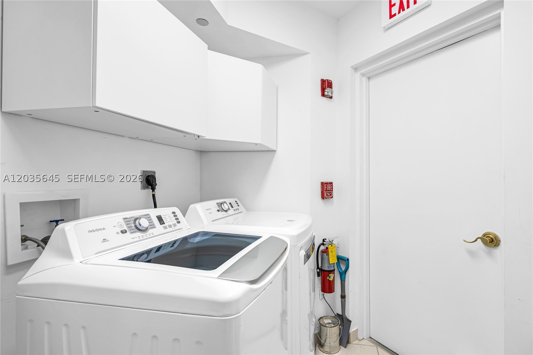 OCEAN ONE CONDO - Residential