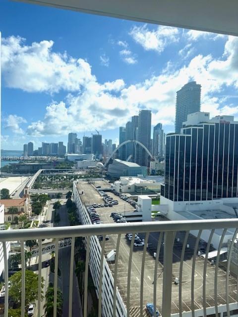 OPERA TOWER CONDO - Residential