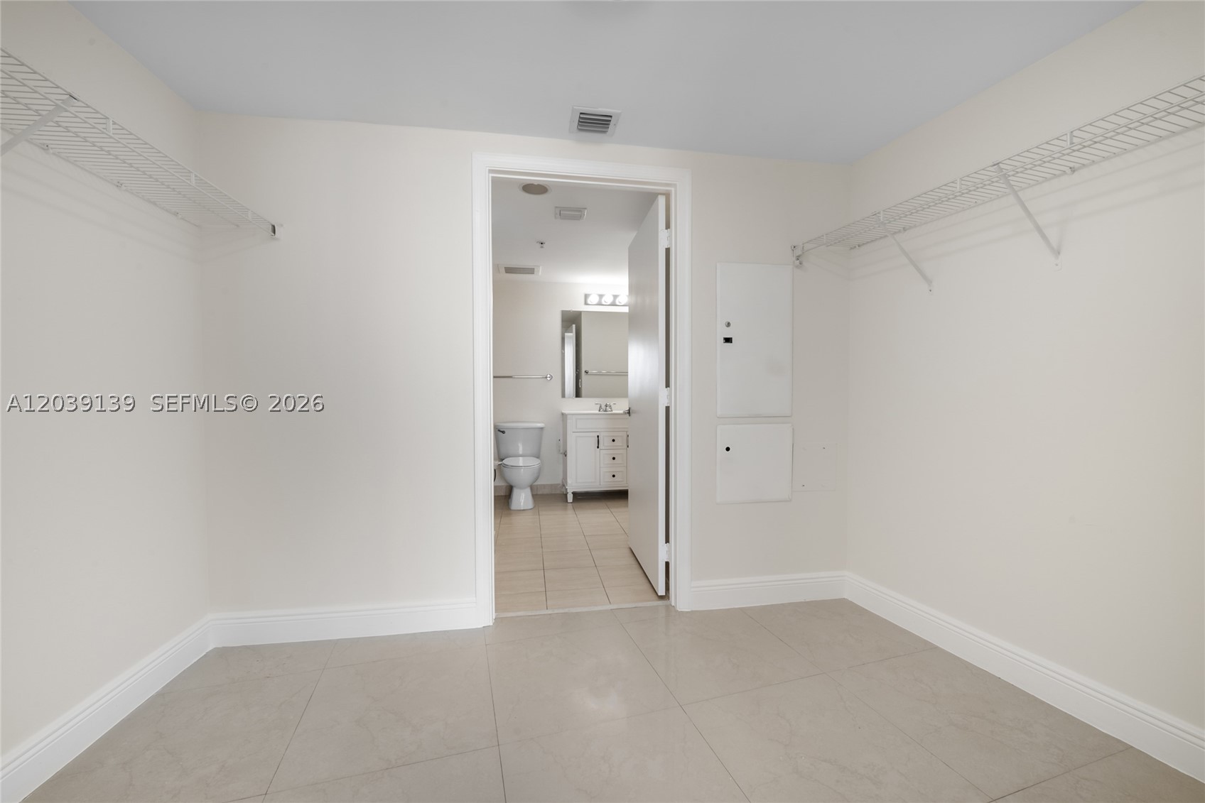 OPERA TOWER CONDO - Residential