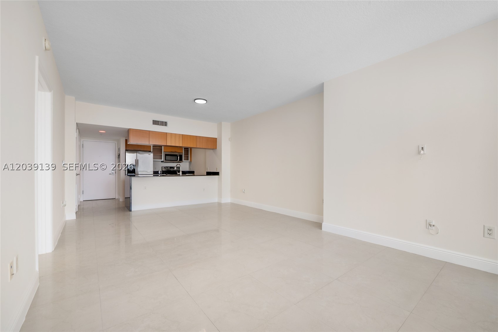 OPERA TOWER CONDO - Residential