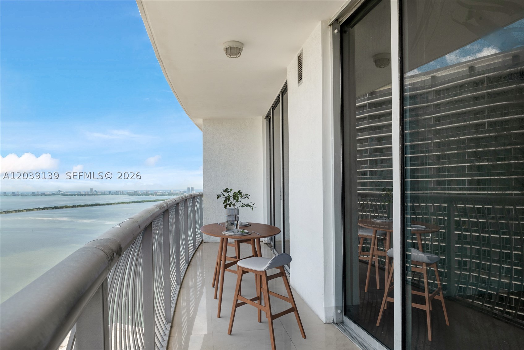 OPERA TOWER CONDO - Residential