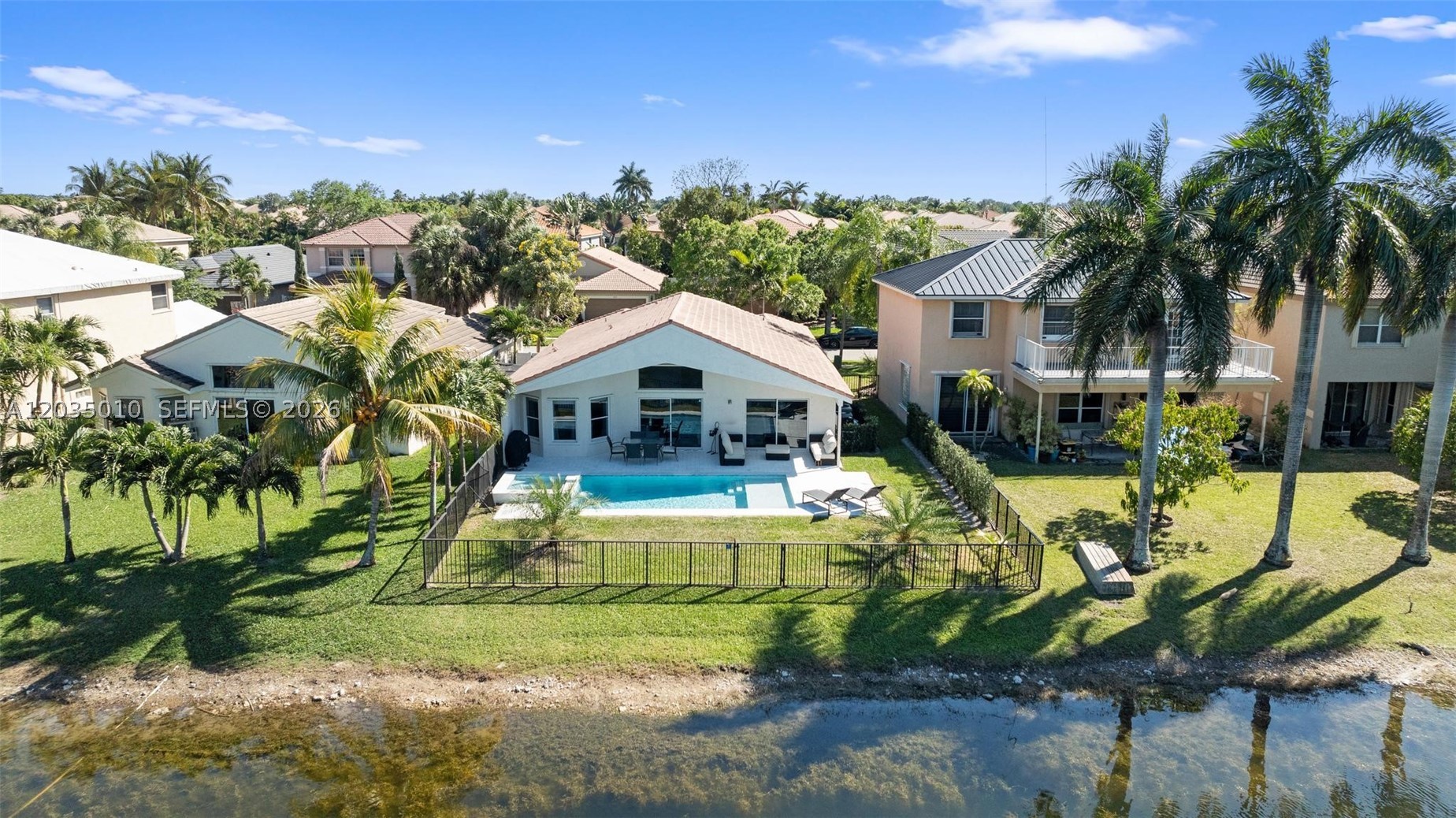 SILVER LAKES PHASE III RE - Residential Lease