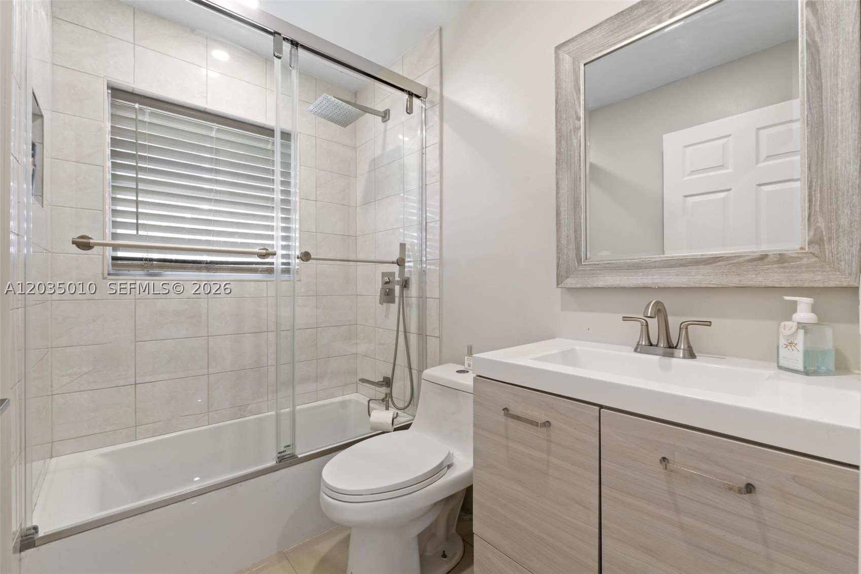 SILVER LAKES PHASE III RE - Residential Lease