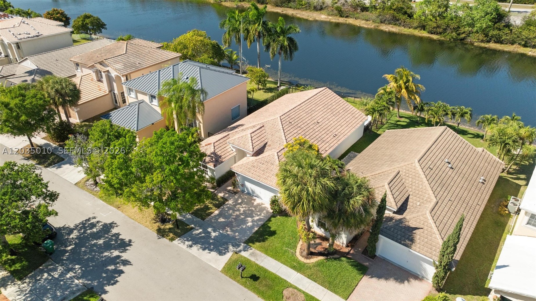 SILVER LAKES PHASE III RE - Residential Lease