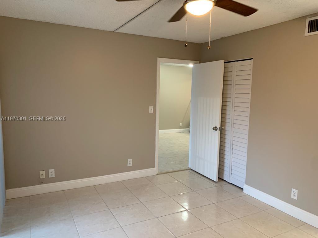 Lakeshore At University P - Residential