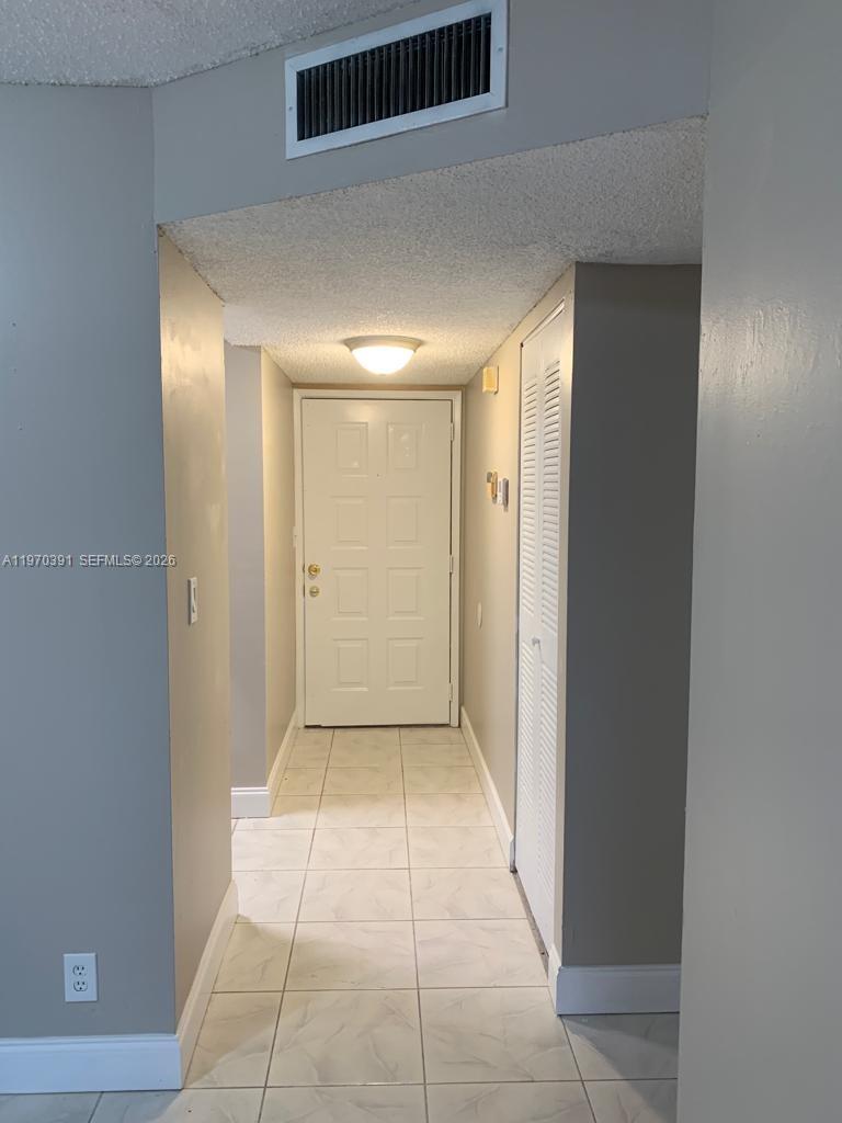 Lakeshore At University P - Residential