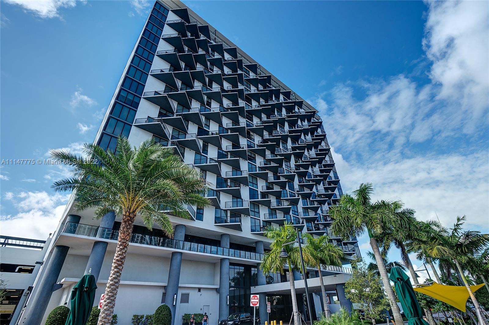 5300 PASEO CONDO - Residential