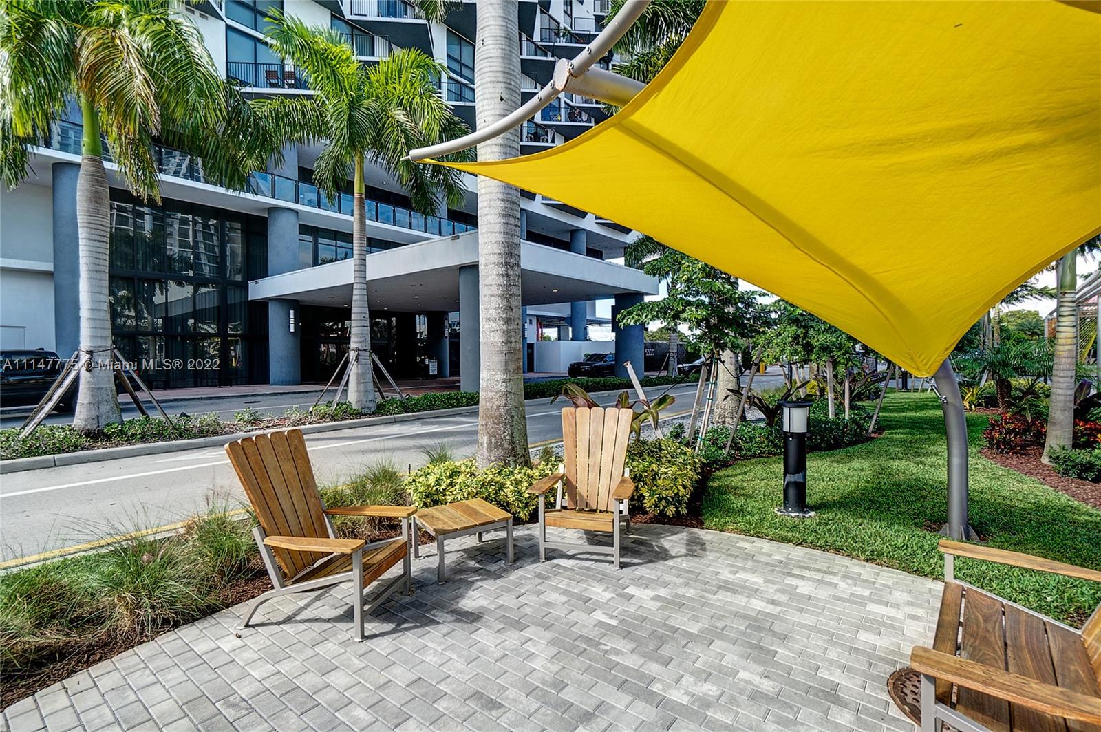 5300 PASEO CONDO - Residential