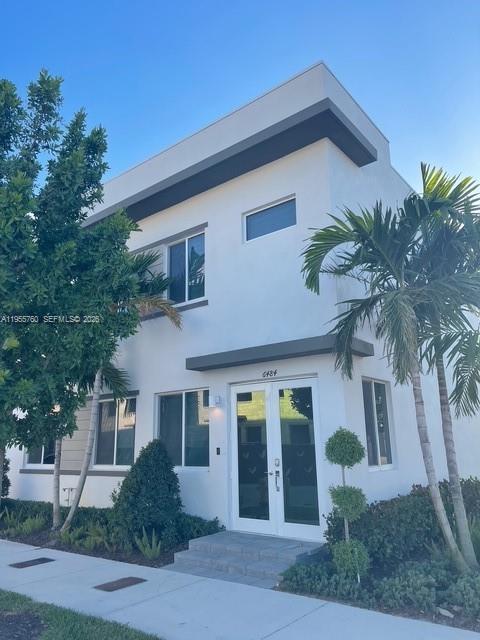 LANDMARK AT DORAL CENTRAL - Residential