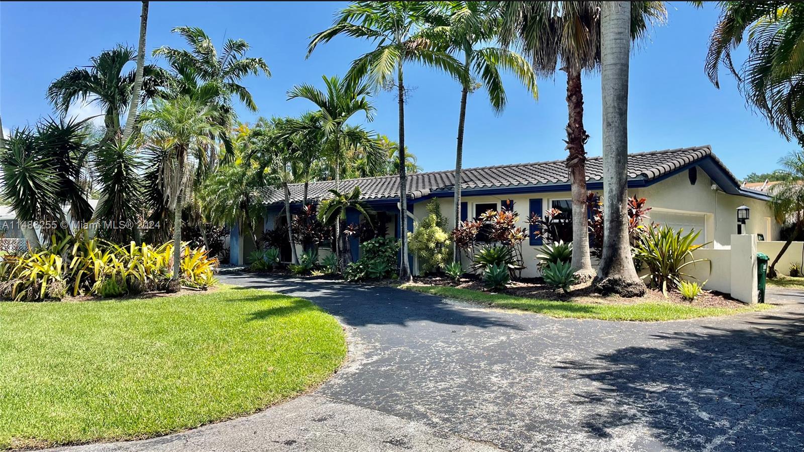 ROYAL PALM HARBOR 2ND ADD - Residential Lease
