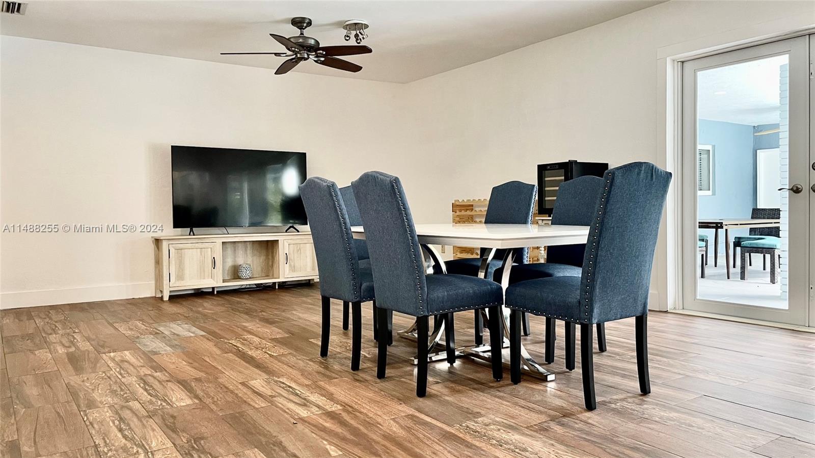 ROYAL PALM HARBOR 2ND ADD - Residential Lease