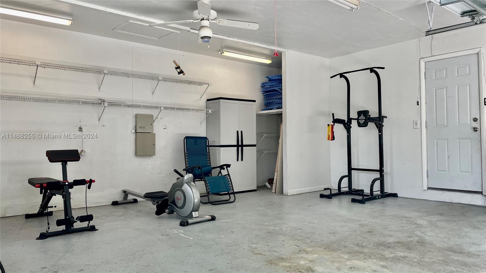 ROYAL PALM HARBOR 2ND ADD - Residential Lease