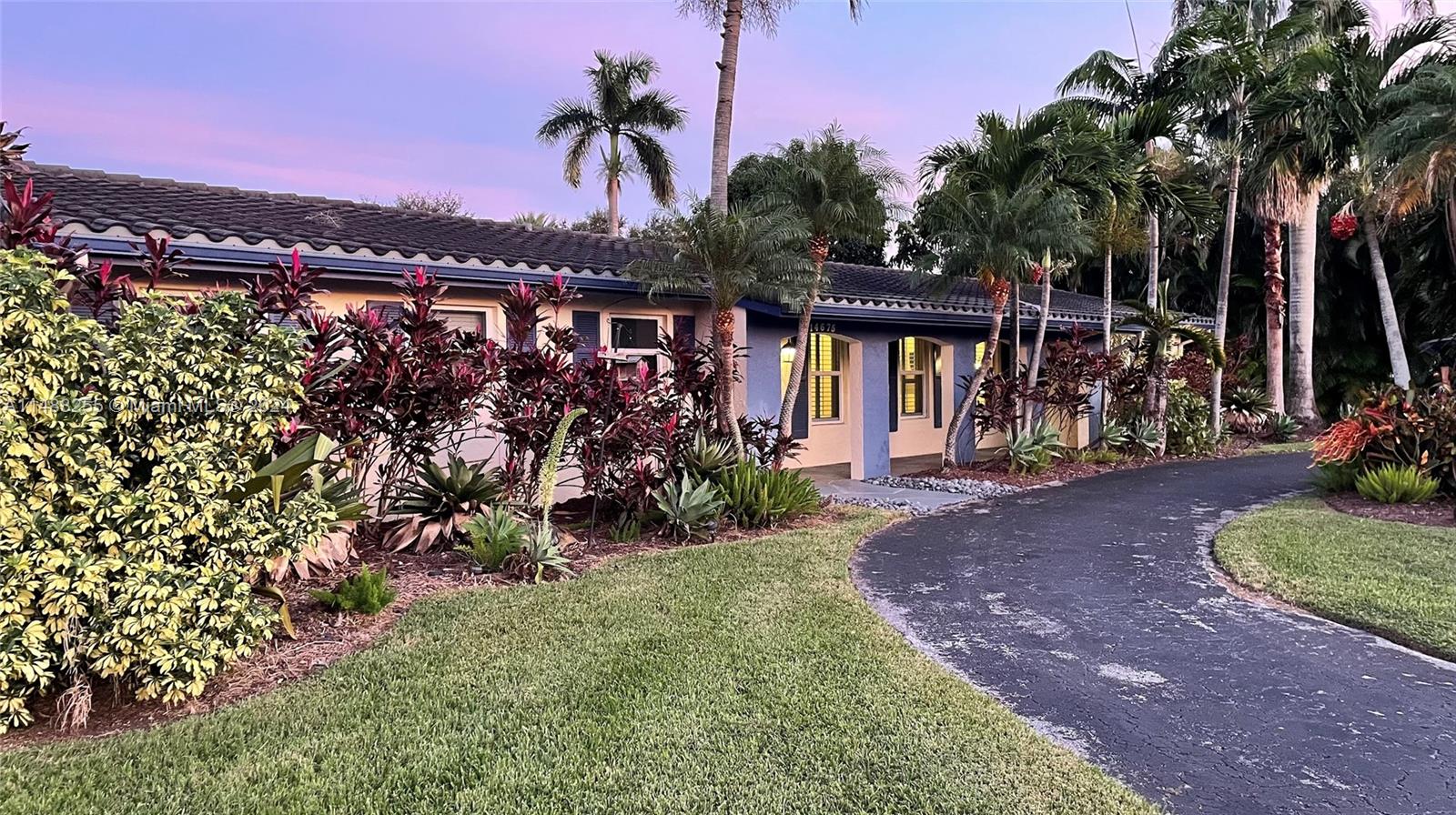 ROYAL PALM HARBOR 2ND ADD - Residential Lease