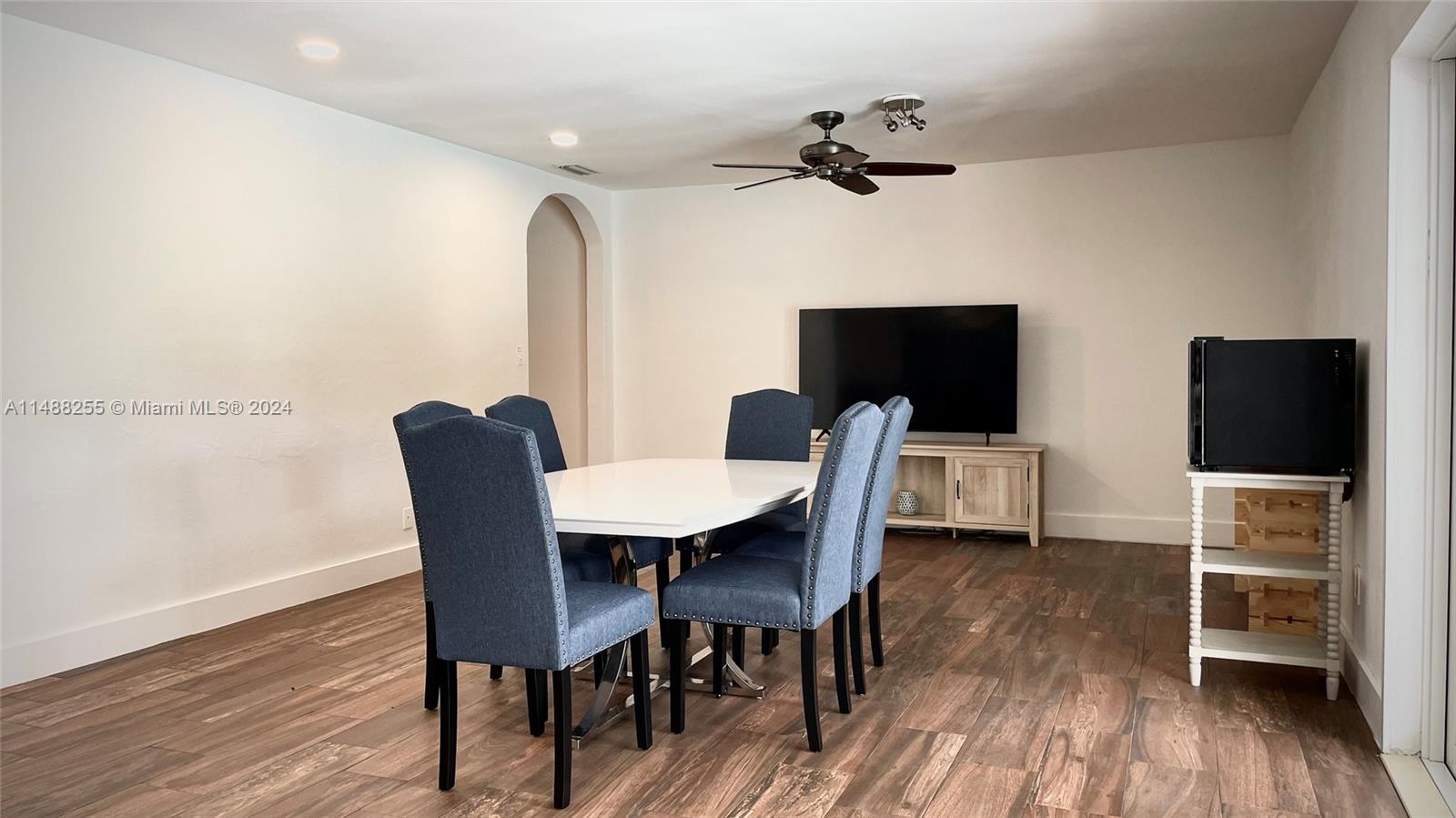 ROYAL PALM HARBOR 2ND ADD - Residential Lease