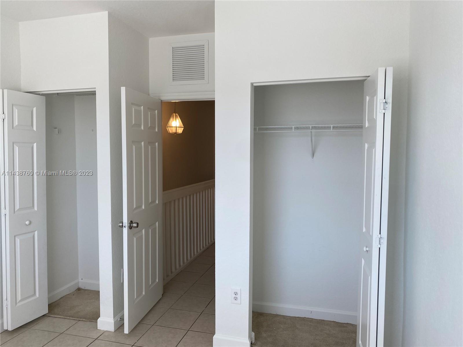 VILLAS AT CARMEL CONDO NO - Residential Lease