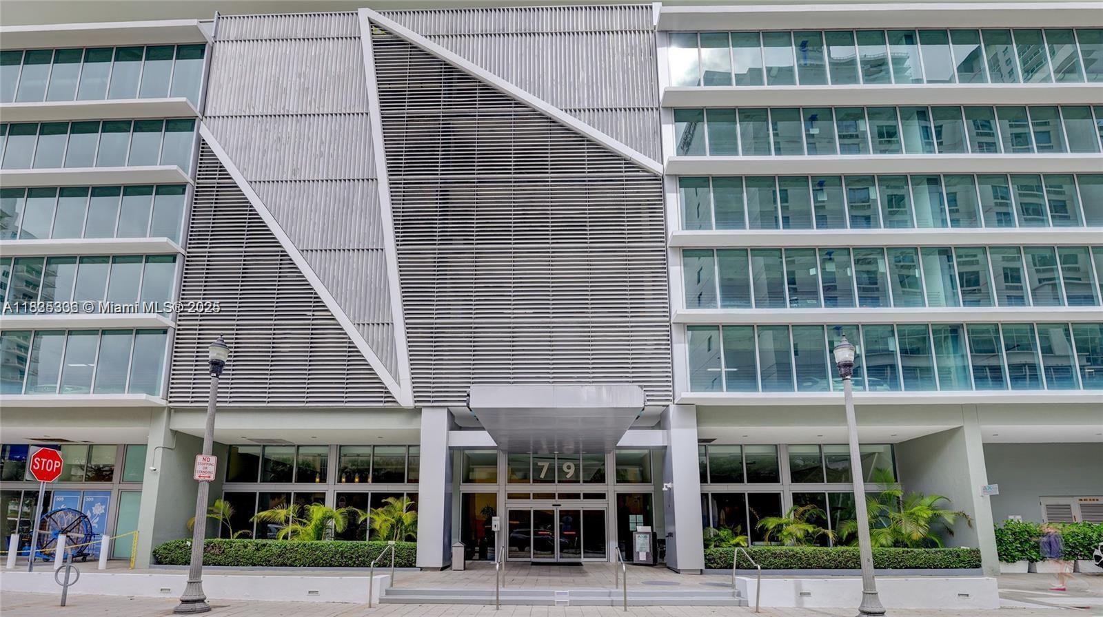 THE AXIS ON BRICKELL COND - Residential Lease