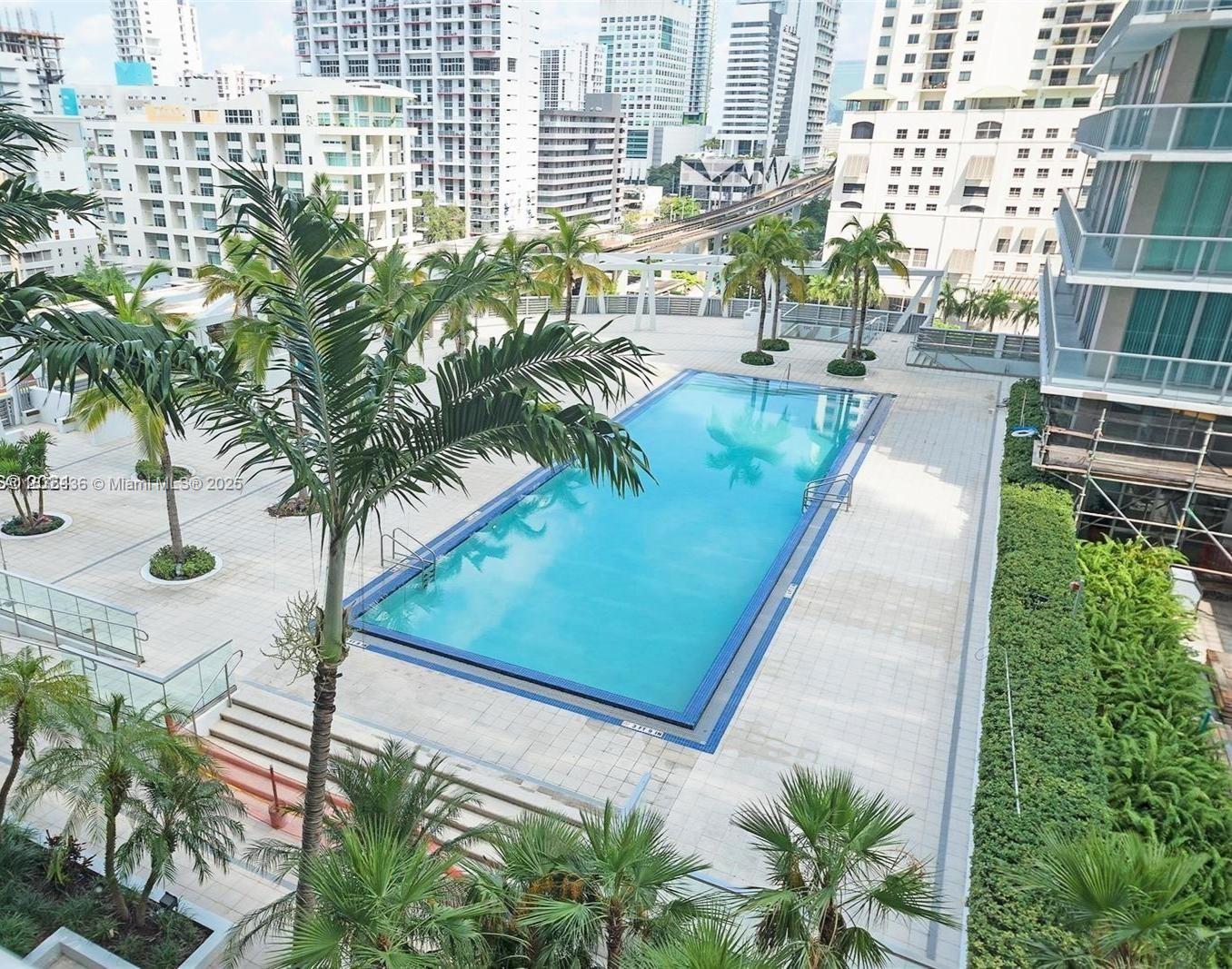THE AXIS ON BRICKELL COND - Residential Lease