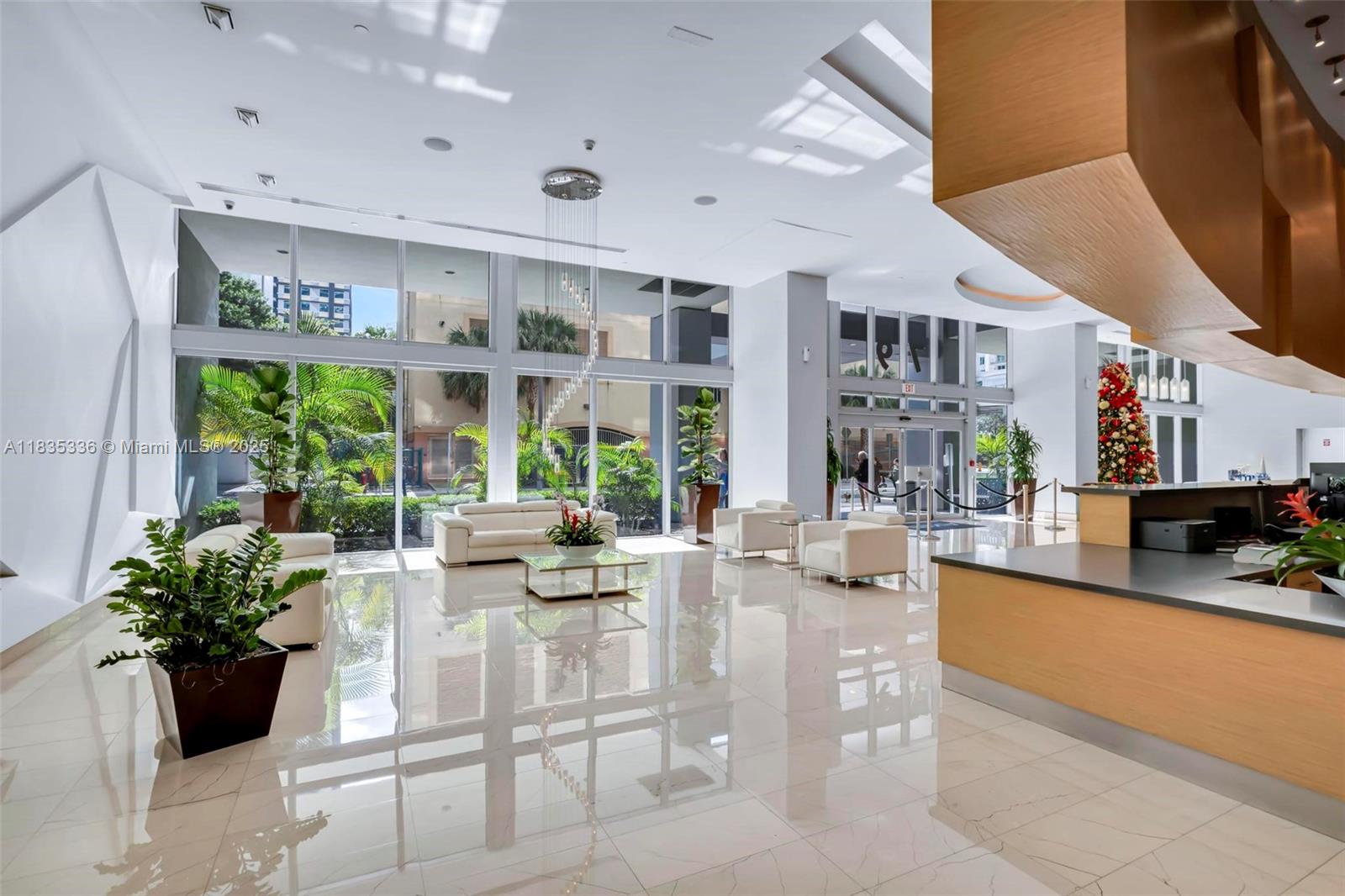 THE AXIS ON BRICKELL COND - Residential Lease