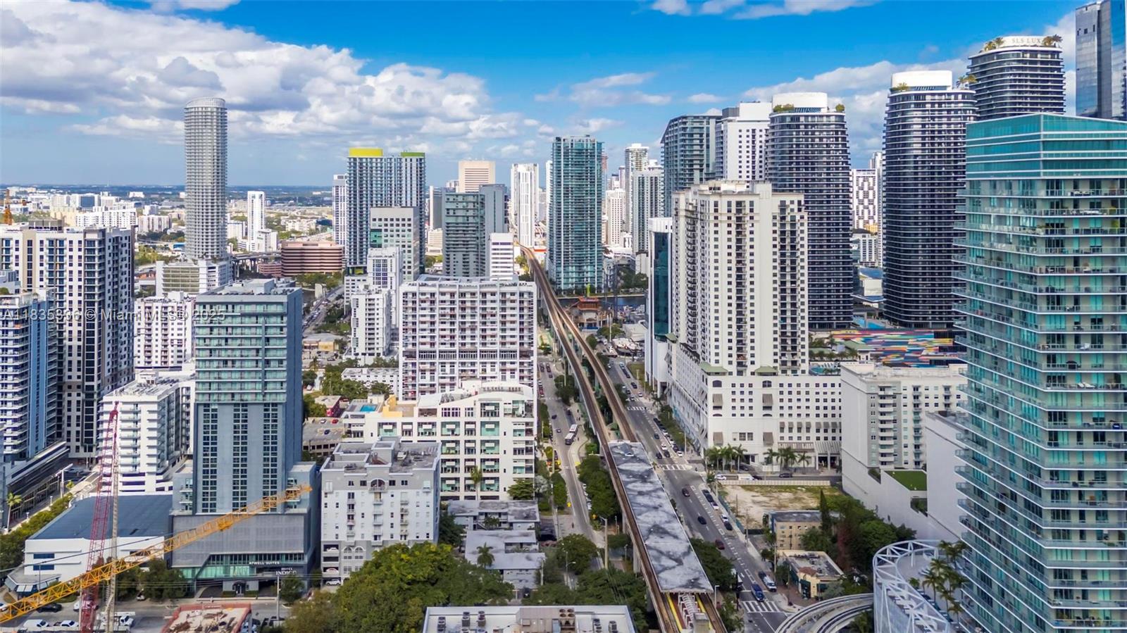 THE AXIS ON BRICKELL COND - Residential Lease