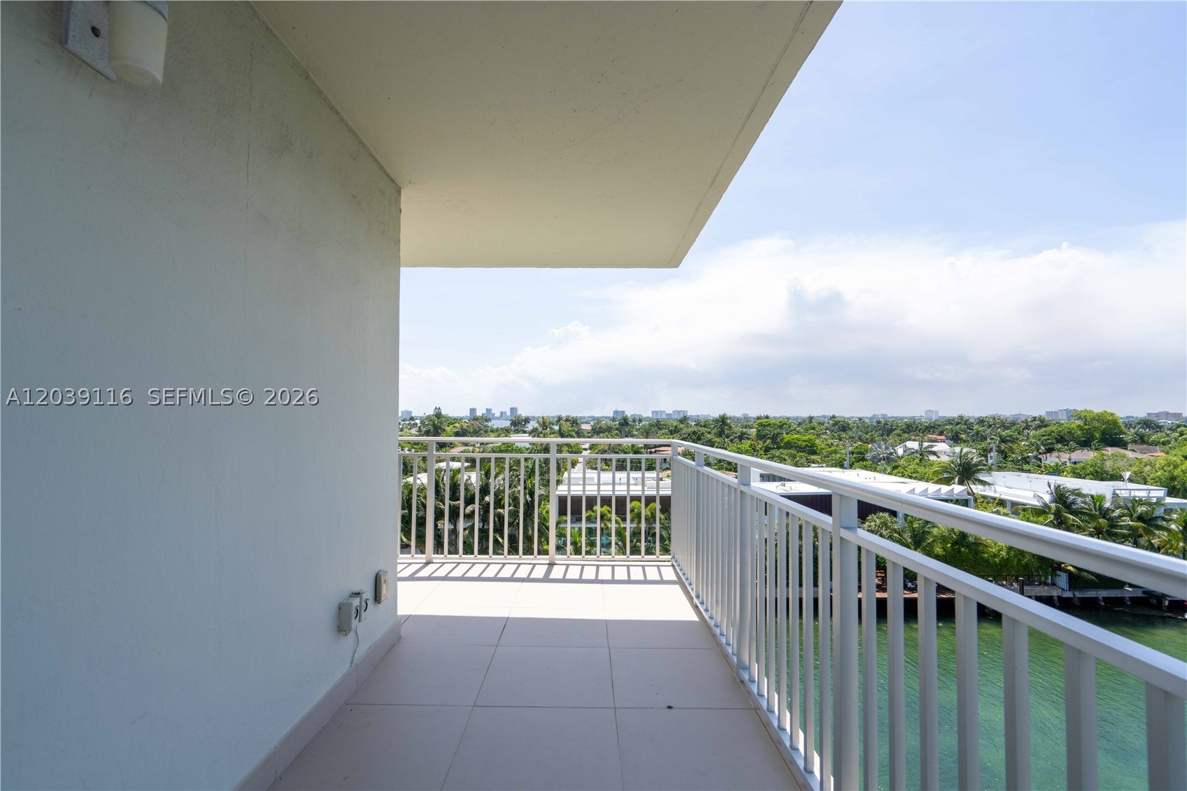 ST REGIS APTS CONDO - Residential Lease