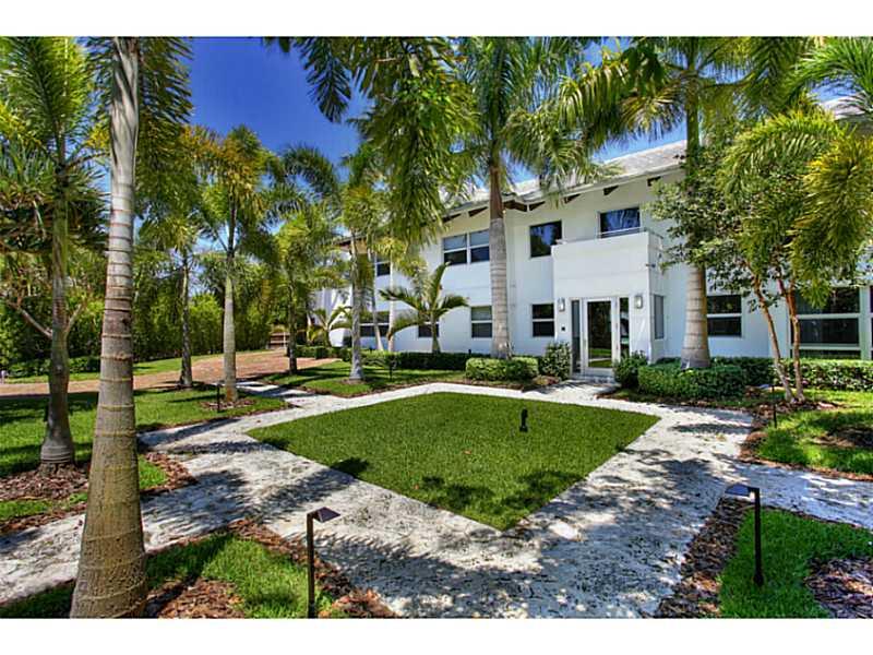 THE ABSOLUTE BEST HOUSE IN CORAL GABLES BETWEEN 3 AND 4 MILLION DOLLARS!!!  COME SEE THIS AMAZING HOME ON PRACTICALLY 1 ACRE OF LAND RIGHT IN THE CENTER OF CORAL GABLES.  IT IS TOTALLY GATED AND THE LANDSCAPING IS EXQUISITE!!!  PERFECT FOR ENTERTAINING AN D PERFECT FOR THOSE WHO TRULY VALUE PRIVACY.  IT'S AS CLOSE AS YOU CAN GET TO RESORT LIVING WHILE STILL LIVING IN A HOUSE.  IT FEATURES SUPERB CONSTRUCTION, SUPERB FINISHES, A GENERATOR, ADVANCED AUDIO VISUAL AND LIGHTING SYSTEMS AND MUCH MUCH MORE!!!