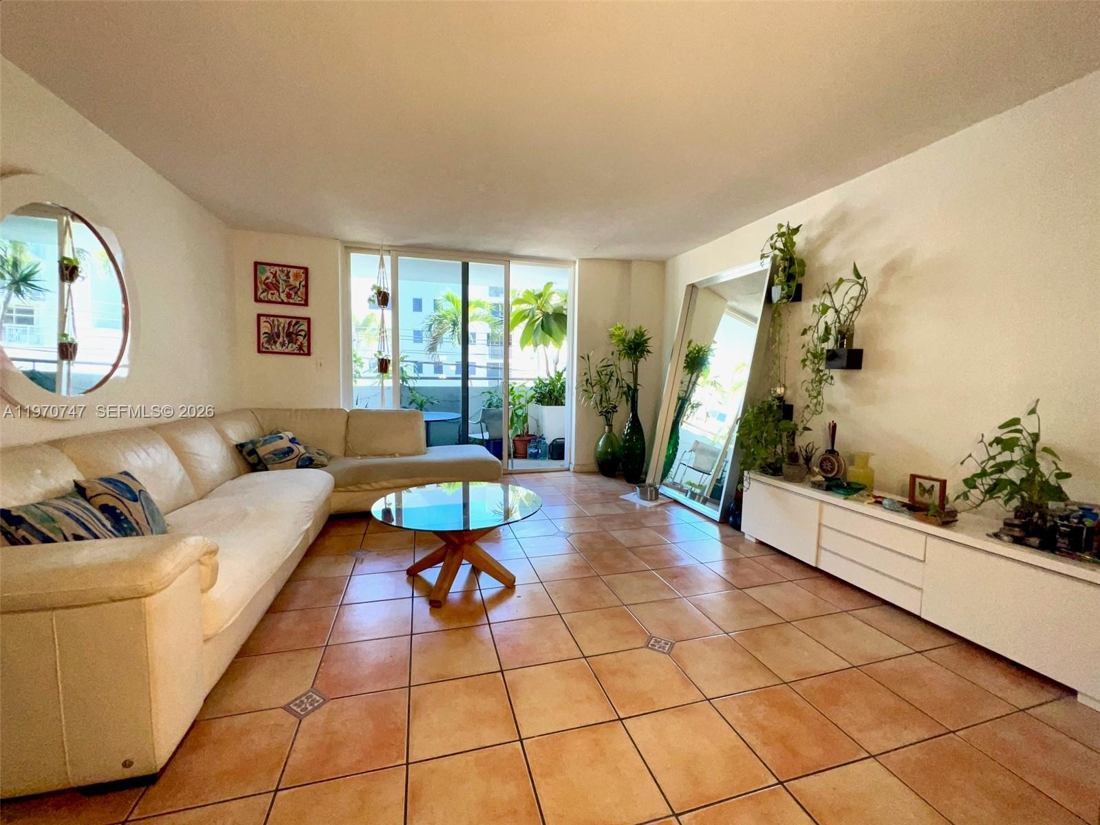 LINCOLN PALACE CONDO - Residential