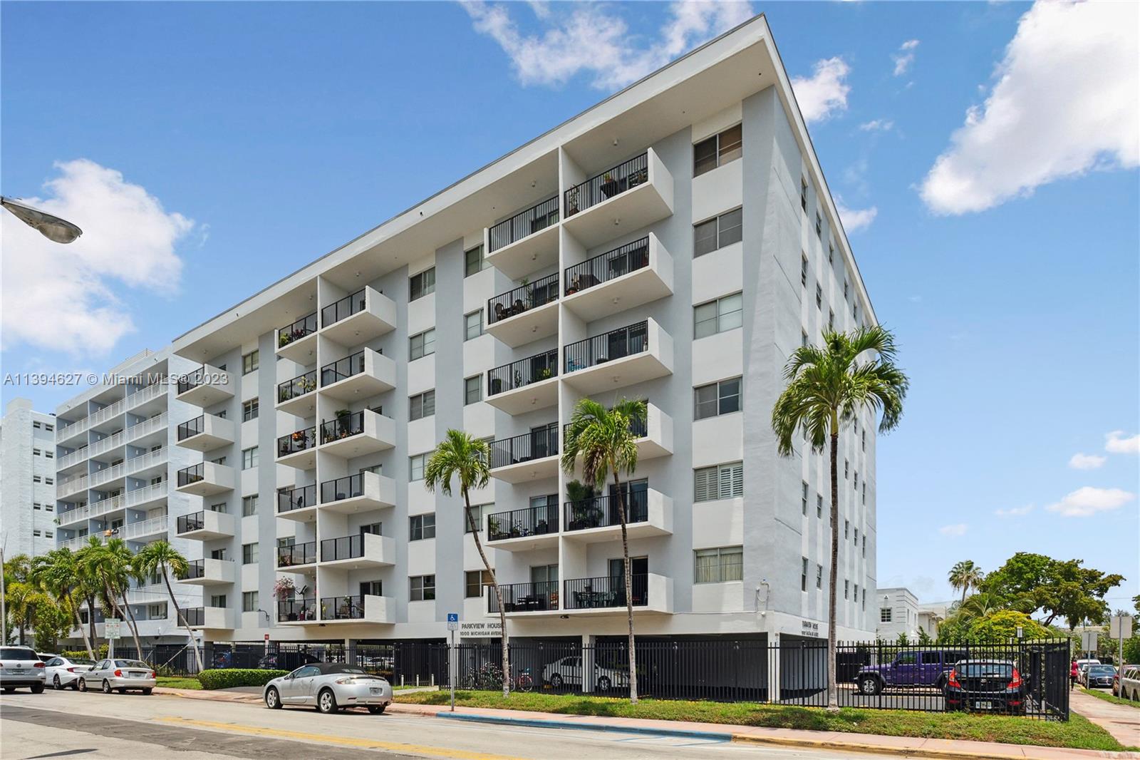 PARKVIEW HOUSE CONDO - Residential