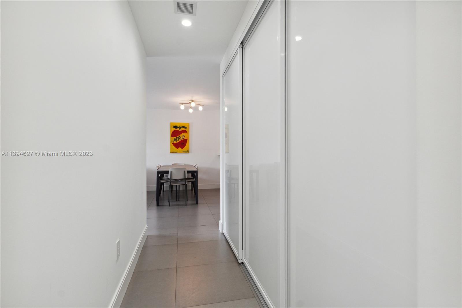 PARKVIEW HOUSE CONDO - Residential