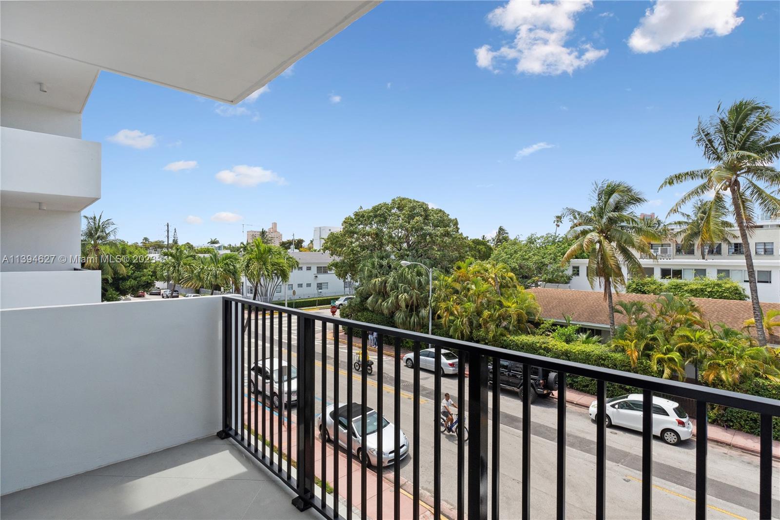 PARKVIEW HOUSE CONDO - Residential