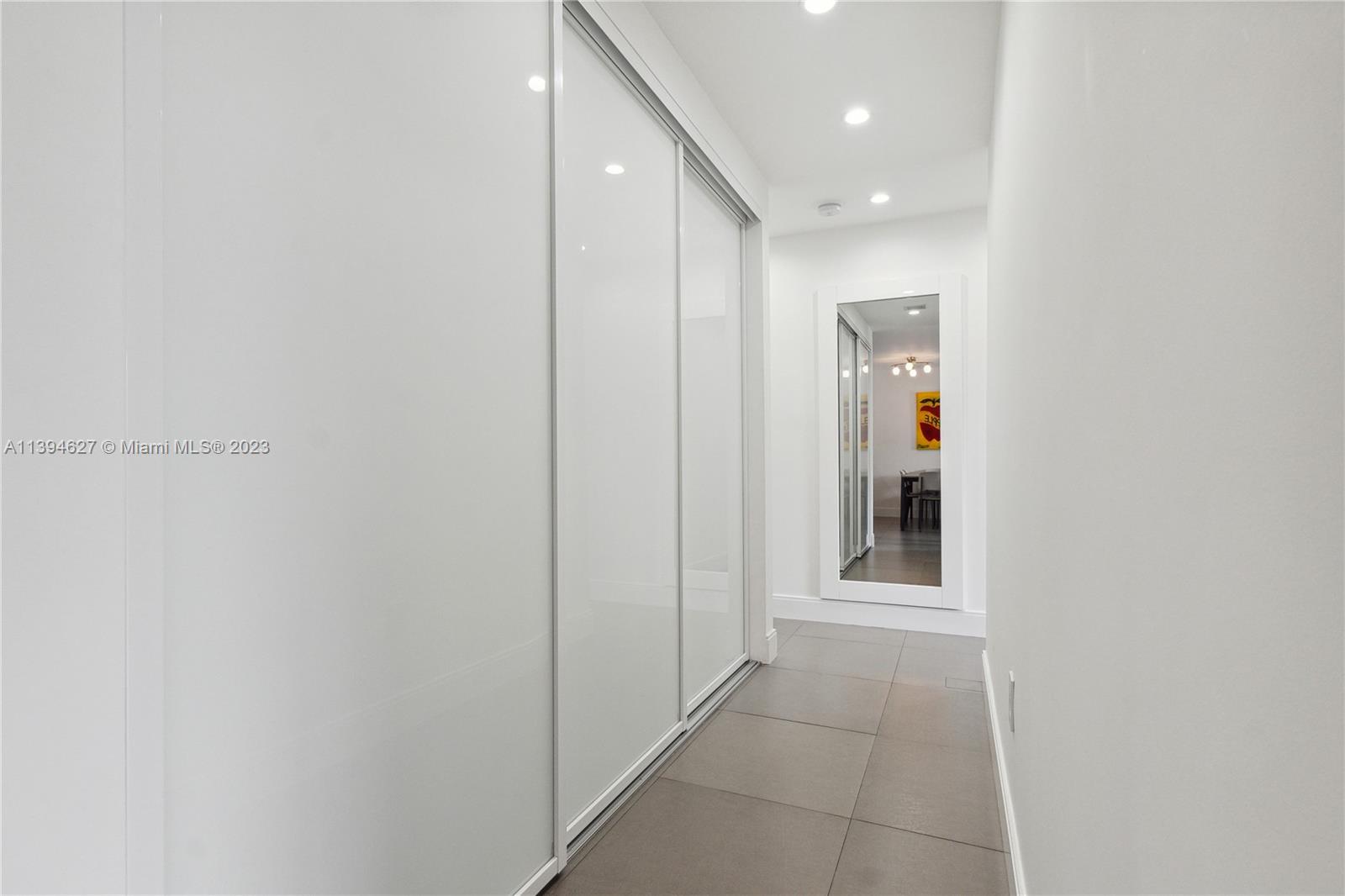 PARKVIEW HOUSE CONDO - Residential