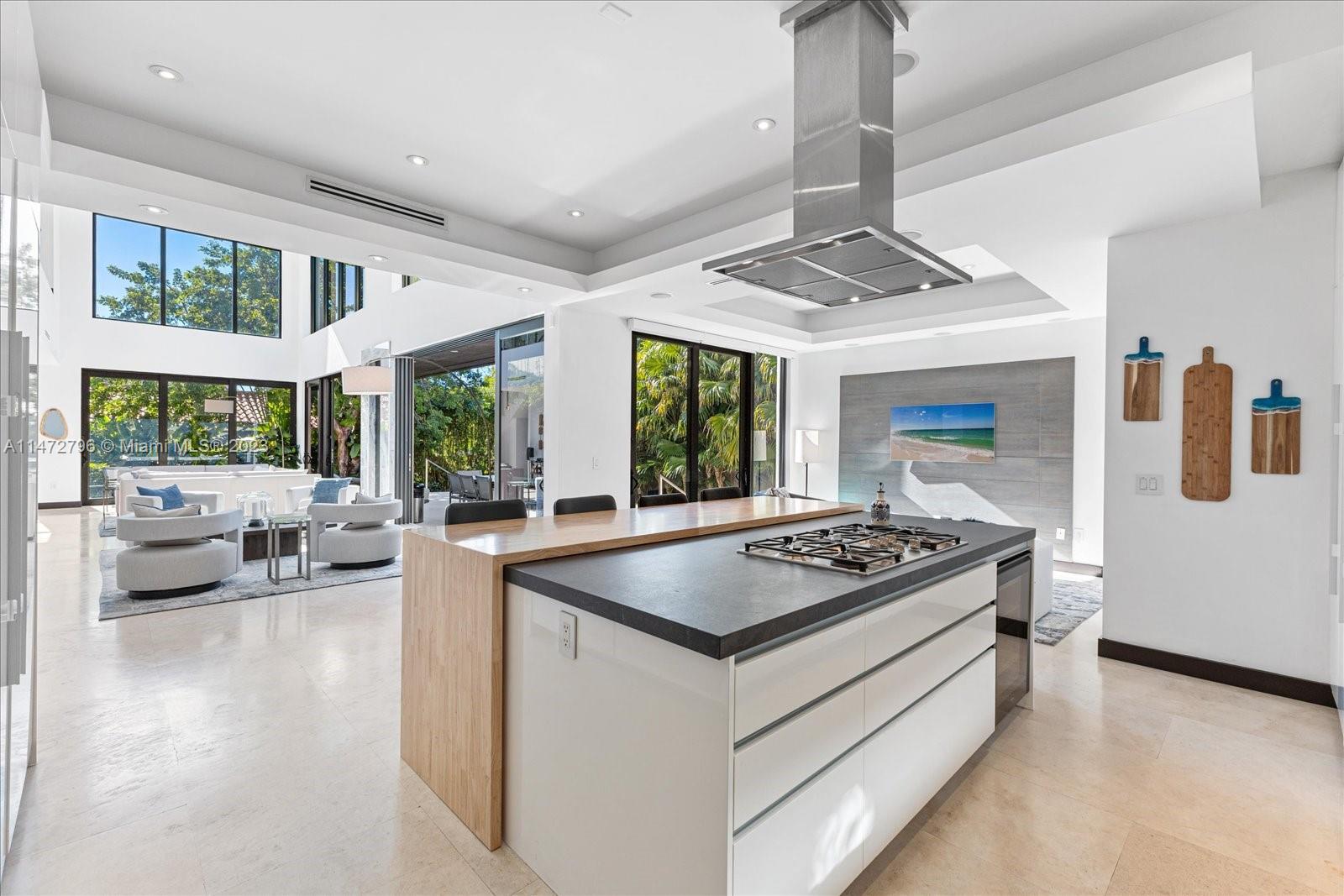 MASHTA ISLAND - Residential