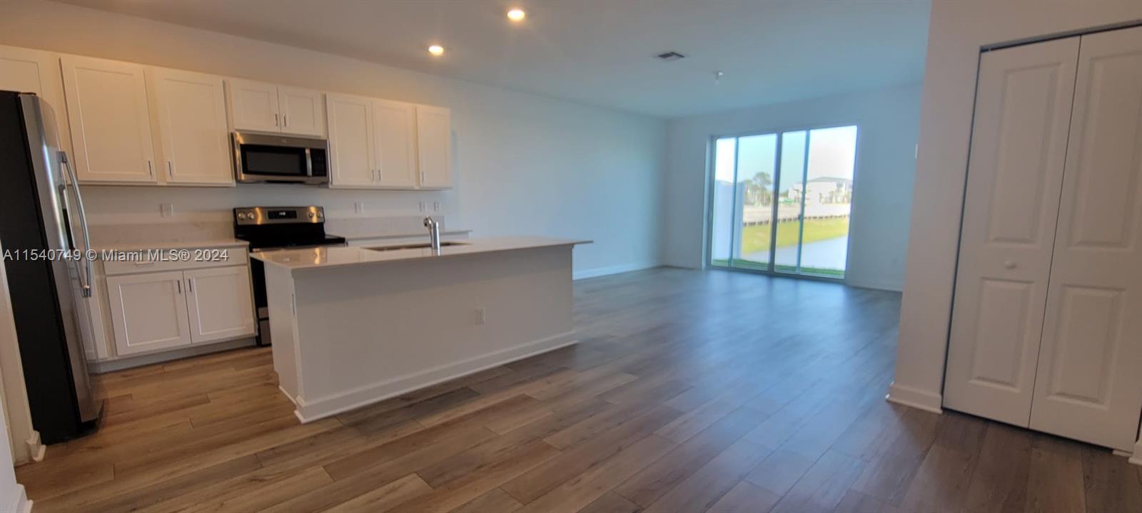 Veranda Landing - Residential Lease